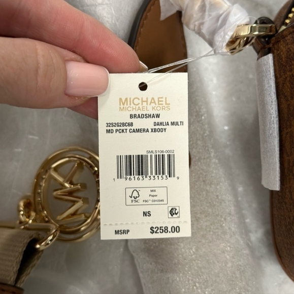 Michael Kors Bradshaw bag NWT - Picture 3 of 7